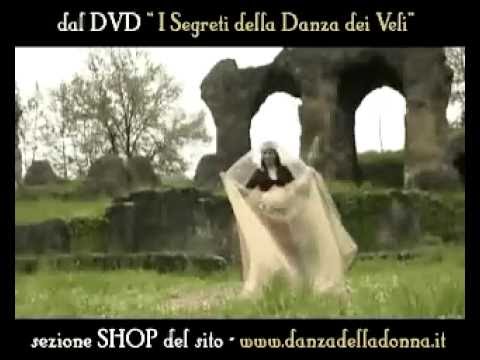 VEIL DANCE IN A BEAUTIFULL SETTING. DANZA DEL VELO