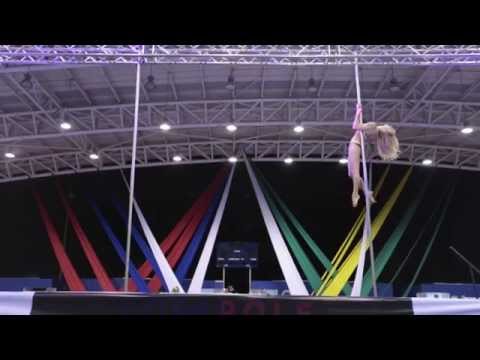 Pole dance, improvisation - Anastasia Skukhtorova