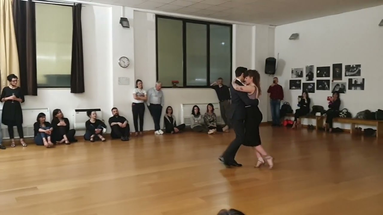 Marco Nodari y Claudia Cavagnini "Motivo sentimental" @Escuela de tango (Bs) 22/3/2022 1-3