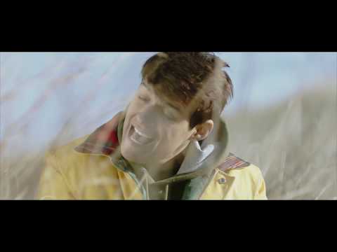 Omar Apollo - Trouble [Official Music Video]