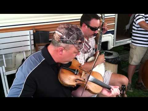 Eddie Bond: Fly Around My Pretty Little Miss