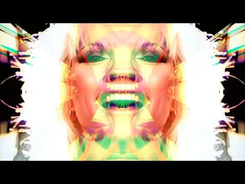 Pixeldada Remix: Blondie - Call Me (Invaders Of Nine Remix)