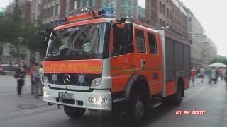 preview picture of video 'HLF 20/16 BF Hamburg F11 Innenstadt zum Mülltonnebrand in der City (HD)'