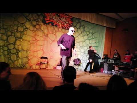 2ofUs - Bas za nastroenie & Pitanka (live Do Otkat Qmbol)