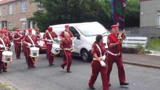 preview picture of video 'Pride Of Motherwell FB & Grenadiers Memorial FB @ Ayrshire Walk, Kilwinning 2012'
