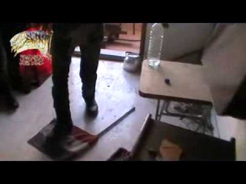 تمشيط أحد الأبنية التي كان يتمركز فيها عناصر النظام على جبهة العباسيين في دمشق