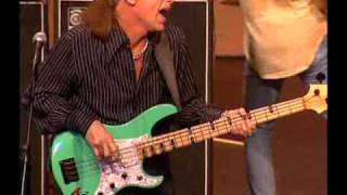 Amazing Journey - Paul Gilbert/Mike Portnoy/Billy Sheehan - Young Man Blues