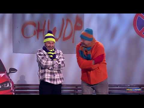 Kabaret Moralnego Niepokoju i Goście - Na parkingu | Młodzi i Moralni 2