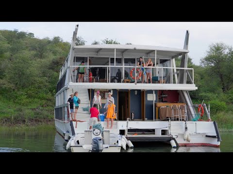 Experience Shayamanzi Houseboats