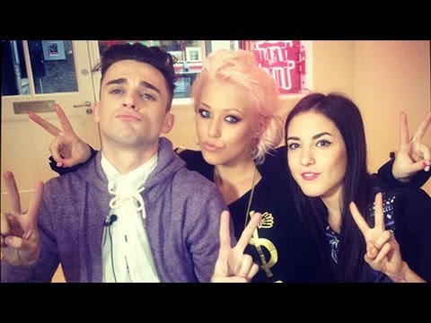 Amelia Lily Guest Appearance on Thank FASHTAG It's Friday