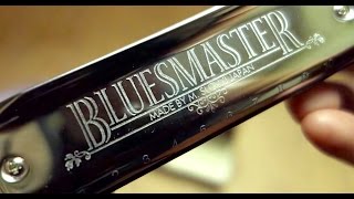 Video thumbnail for Suzuki Bluesmaster 10 hole diatonic harmonicas unboxing by ILikeFunStuff