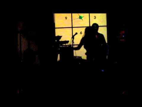 download lagu mp3 mp4 Desperate House Vibes, download lagu Desperate House Vibes gratis, unduh video klip Desperate House Vibes