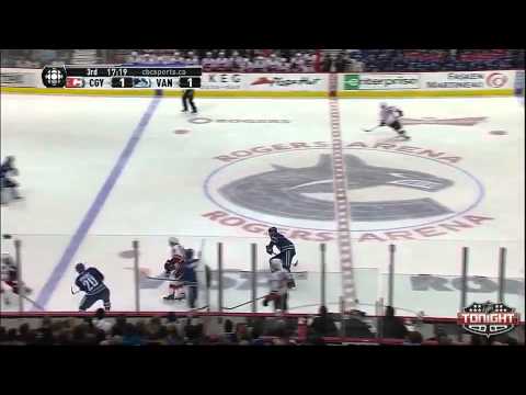 Calgary Flames at Vancouver Canucks   03\08\2014