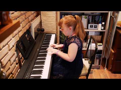 Vad lovasnő zongorán