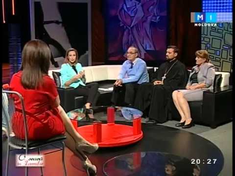 Rusalina Russu-o seara in familie cu Ion Moldovanu, Rodica Rudei,Nadejda Gorceac, Mariana Sura