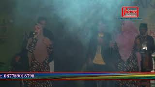Download lagu SAFARAZ BAND - SALAM ALAYKA - NITA & RISMA mp3