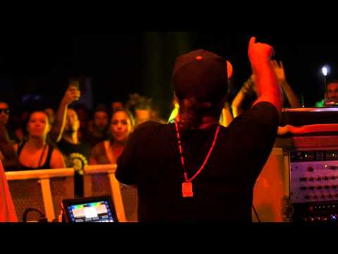 JAH TUBBYS  //  RAW EDIT  //  REGGAEBUS FESTIVAL #5