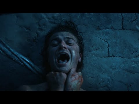 Steve is saved by Robin, Nancy and Eddie - Stranger Things 4 [4x7]