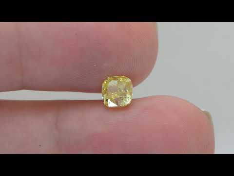 Cushion Cut Diamond Fancy Vivid Yellow 1.01 Carat SI1
