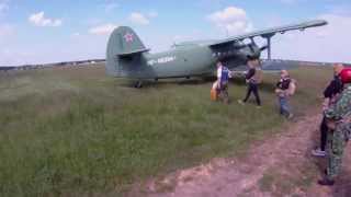 preview picture of video 'Мой второй прыжок с парашютом ВОЛОСОВО / 08.06.2013'