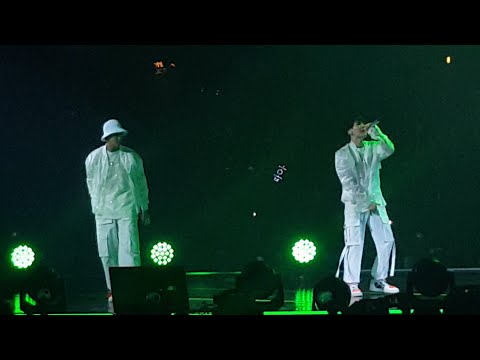 BTS (방탄소년단) - OUTRO: TEAR FANCAM LOVE YOURSELF TOUR LA 180905