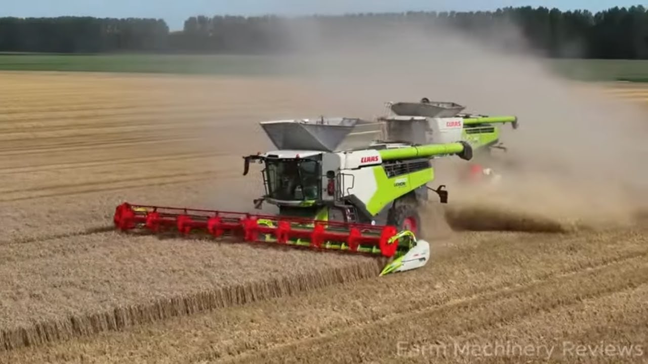 The Germans have produced the world's most powerful combine harvester: Lexion 8900