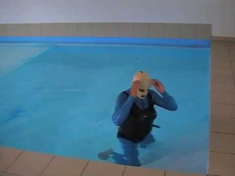 Latex in and under water