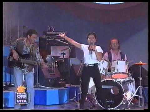 lighea -  trenta ore per la vita - 1995 parte 2.avi