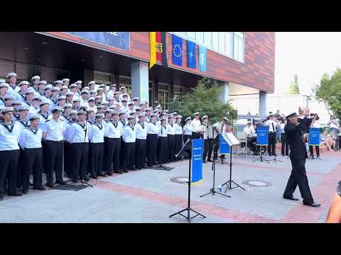 Original Marinechor Blaue Jungs aus Bremerhaven am 17.08.2024 (#MOS) mit "Sweet Caroline"