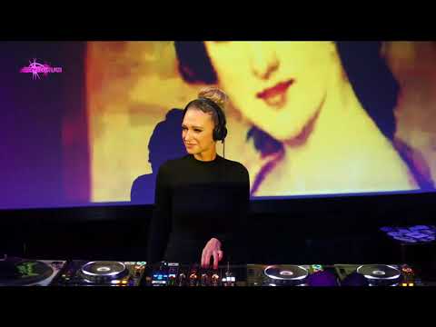 Smash S Stream | Denise Schneider at Harry Klein, Munich (Germany)