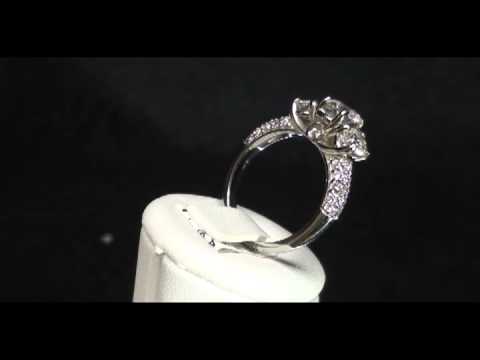 1.85CT VS/SI Diamond 3 Stone Platinum Engagement Ring