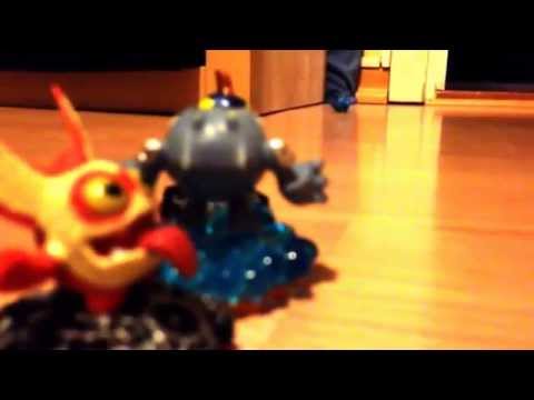 Skylanders shorts: minis normal day
