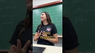 Hoje a chamada é de: TRIO PERFEITO! 👀 #professora #chamada #alunos #escola #shorts