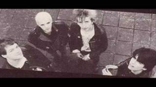 External Menace - What The Hell