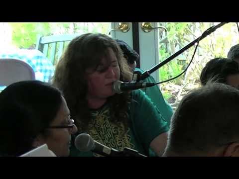 "Eka Mastana Jogi" sung live by Kumuda