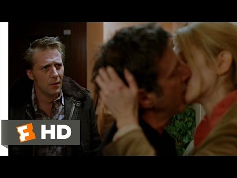 Après vous... (7/9) Movie CLIP - An Unexpected Kiss (2003) HD