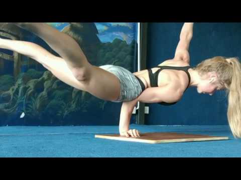 Epic Contortion Handstand training routine