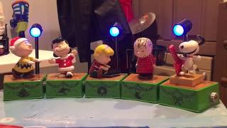 Hallmark Charlie Brown Dance Party Wireless Band 2017