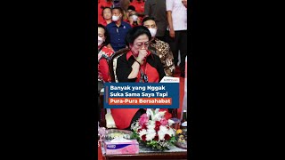Download lagu Banyak yang Nggak  Suka Sama Saya Tapi Pura-Pura Bersahabat mp3