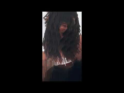 Endya Bayou - angel angles.