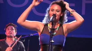 Mayra Andrade - Téra Lonji - Live in Berlin (14/17)