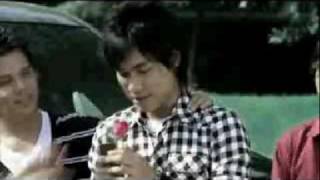 Download lagu Armada - Saat TeleponKu Tak Kau AngKat [HQ].mp4 mp3