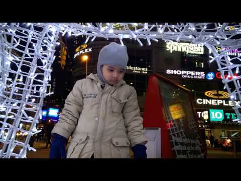 Ayan Arif - Boxing Day at Dundas Square, Toronto ( 2015 26 Dec)