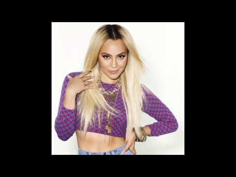 Alyxx Dione Let Me Live feat Drake