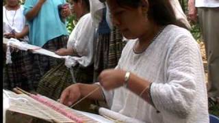 preview picture of video 'Picbil Weaving in Alta Verapaz'