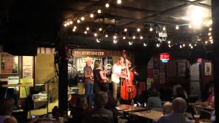 The Stray Birds w/ Caleb Klauder - New Shoes Live