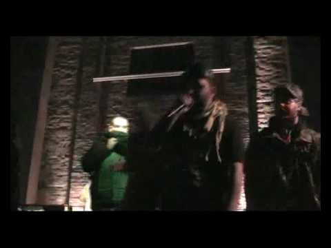 Malestremo Gang - Dritto dalla fogna (Tura Toro) live @ Ravenna 16/10/09