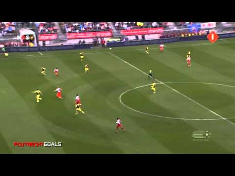 50. Dries Mertens (1-0) FC Utrecht - AZ (2010/2011)