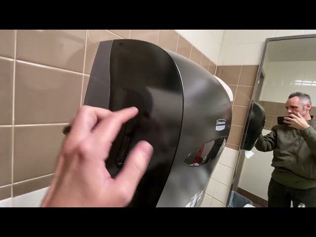 Best Professional Paper Towel Dispenser Review - close-up view