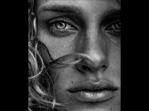 RITA SIANI 'O PEGGIO E L'UOMMENE feat Giusy Attanasio - idea grafica e montaggio Karima A.Campanelli